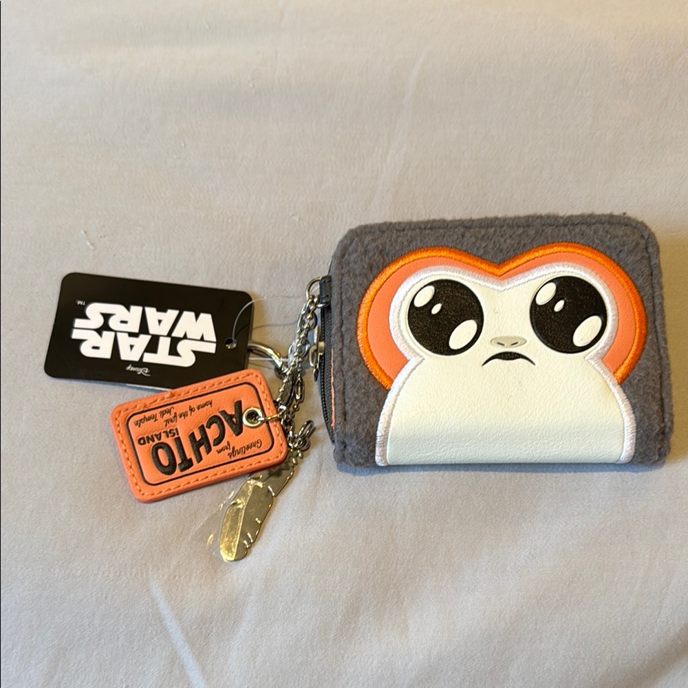 Brand new Bioworld Star Wars Porg Wallet